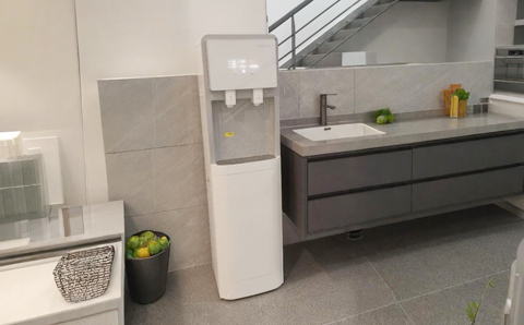 上海中道調(diào)解中心——采購兩臺反滲透直飲機